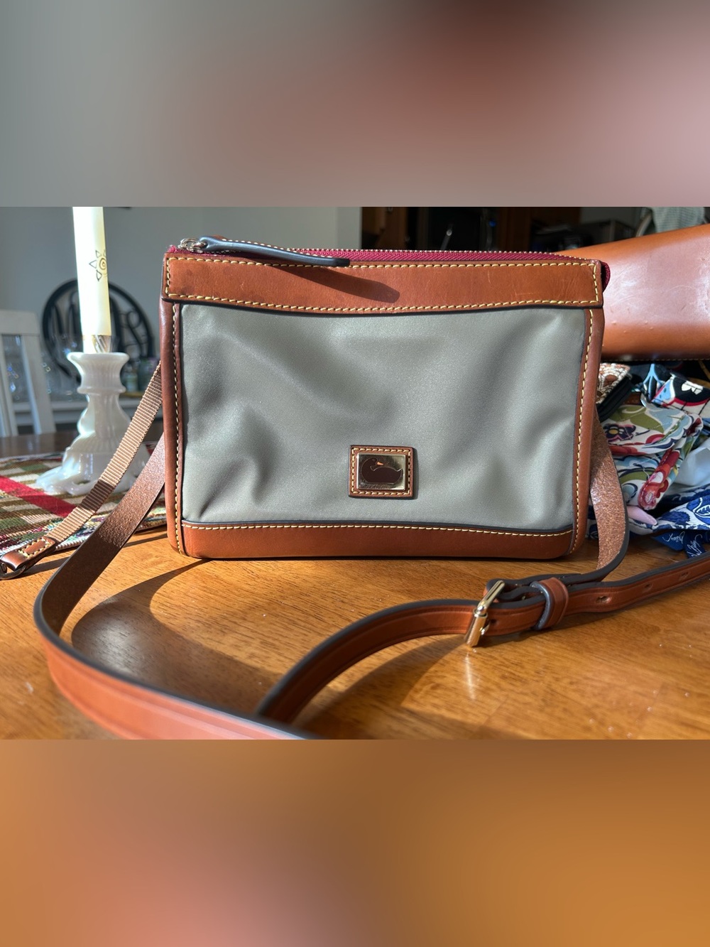 🦆Dooney & Bourke Sage Green/Taupe Wayfarer Crossbody